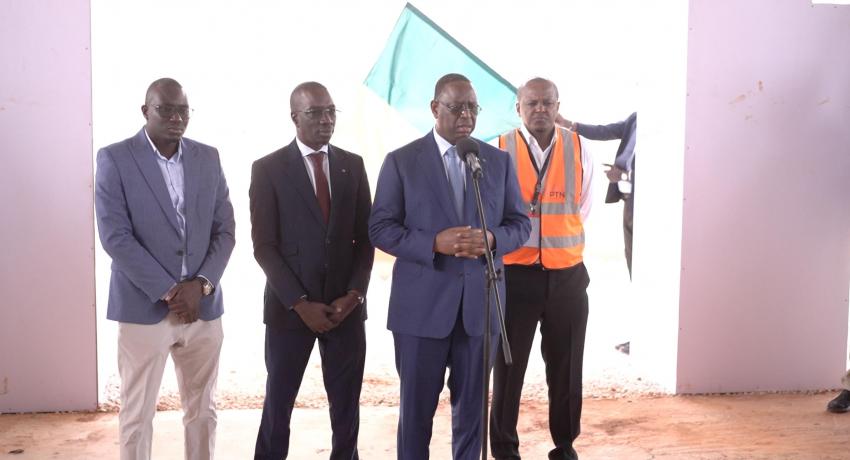 Visite de Son Excellence le Président Macky SALL du Parc des Technologies Numériques de Diamniadio dénommé Senegal Connect Park